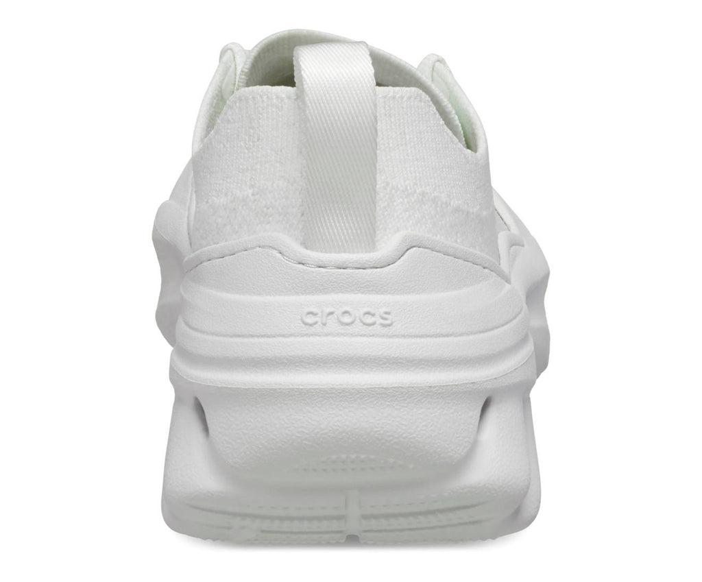 Echo Surge Sneaker