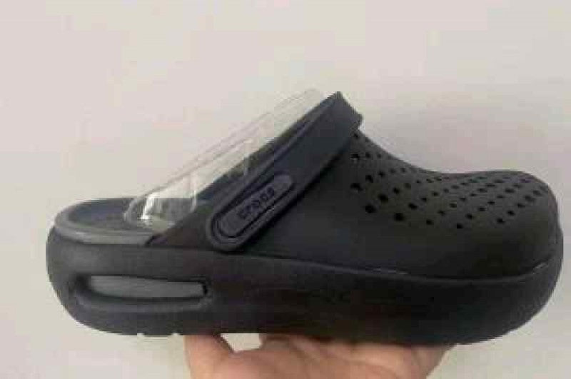 Crocss inmotion LiteRide Clogs Black Grey