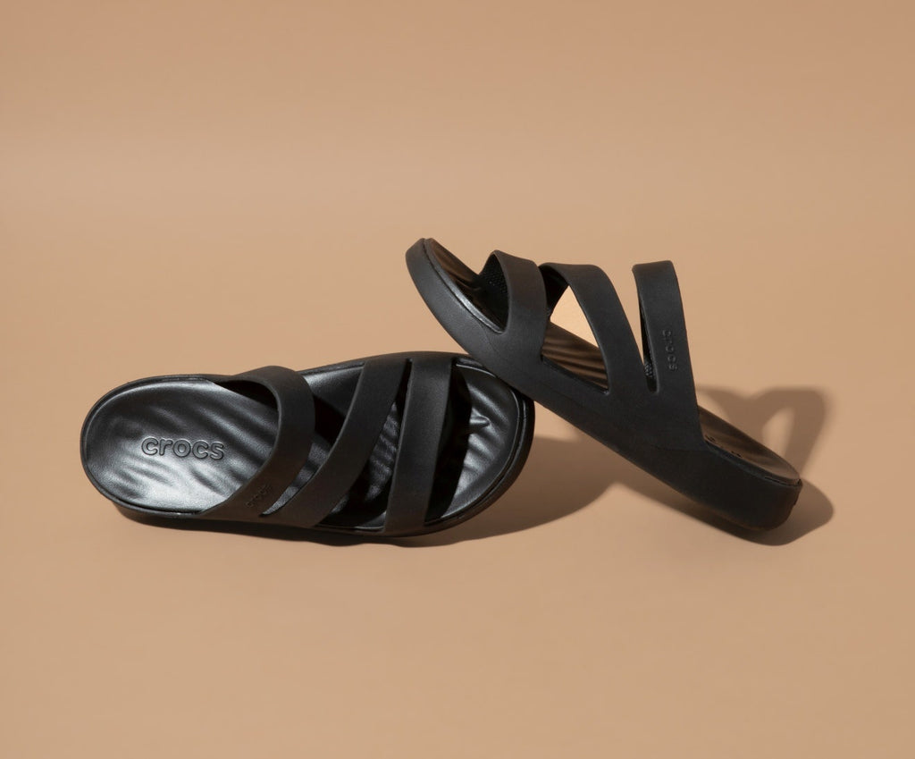 Getaway Strappy Black Women Sandal